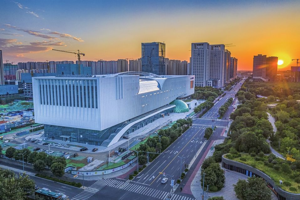 新之航參與設(shè)計(jì)施工的山東省科技館新館試運(yùn)行！