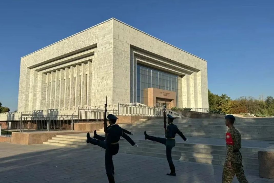 新之航中亞五國博物館考察團(tuán)到達(dá)吉爾吉斯斯坦
